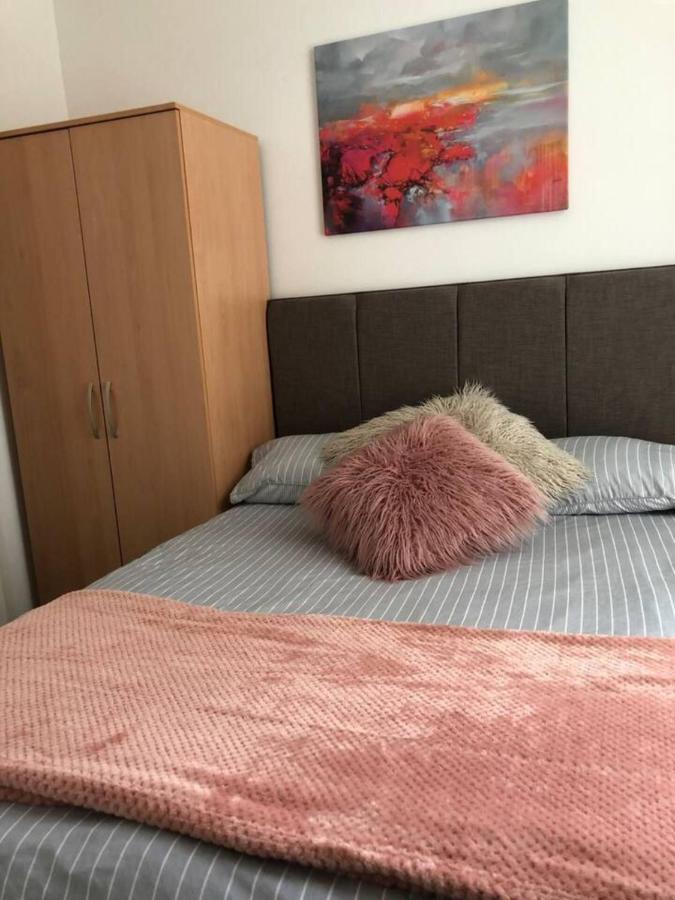Lovely 4-Bed House In Anfield All En-Suite Liverpool Kültér fotó